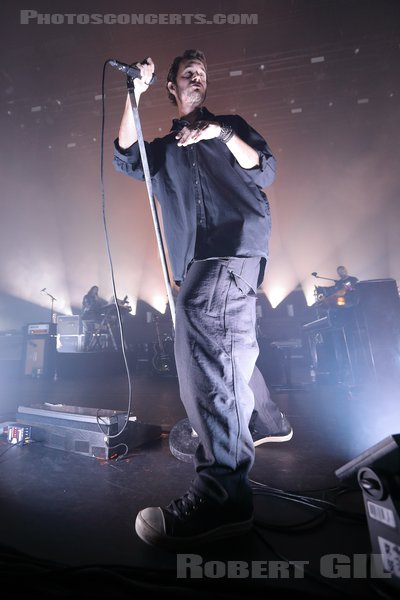 EDITORS - 2022-10-15 - PARIS - Olympia - Thomas Michael Henry Smith - Benjamin John Power - Elliott Williams